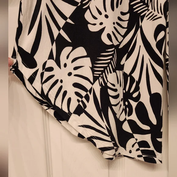 Sunshine 79 Optic Tropic Wide-Leg Relaxed Jumpsuit In Black/White Size SM - Picture 6 of 13